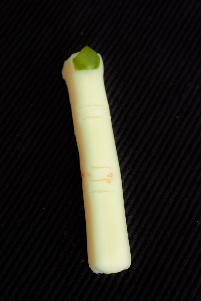halloween-witch finger string cheese